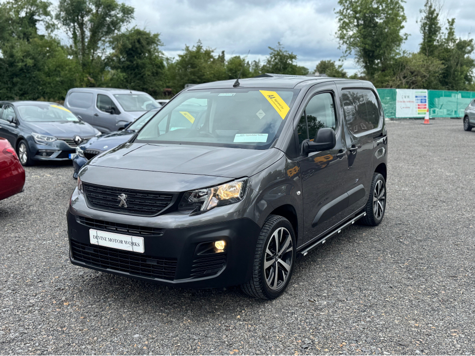 2021 Peugeot Partner For Sale Images