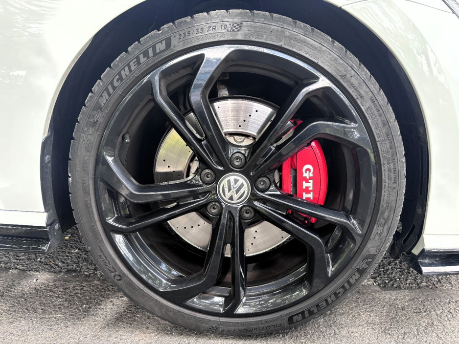2020 Volkswagen Golf 2L Petrol For Sale Images