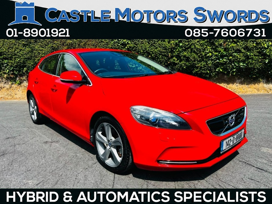 Used Volvo V40 2014 in Dublin