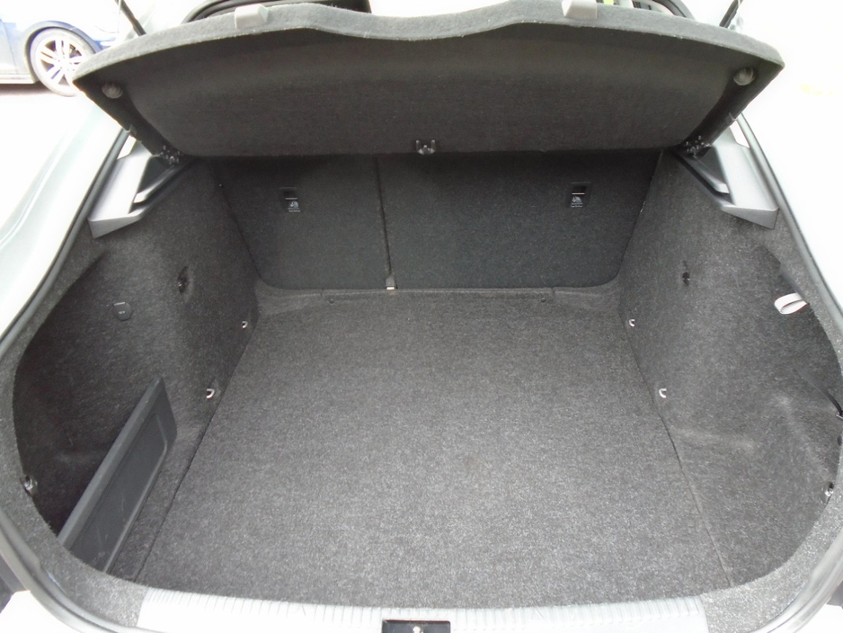 2017 Skoda Octavia 1.6L Diesel For Sale Images