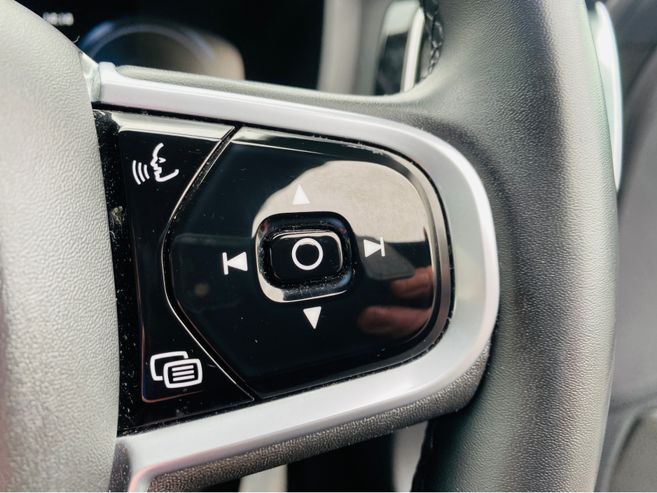 2022 Volvo V60 2L Petrol Plug-in Hybrid For Sale Images