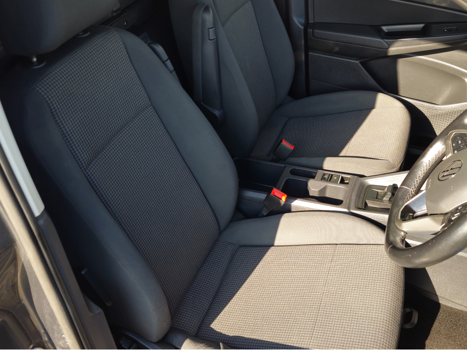 2022 Volkswagen Caddy 2L Diesel For Sale Images