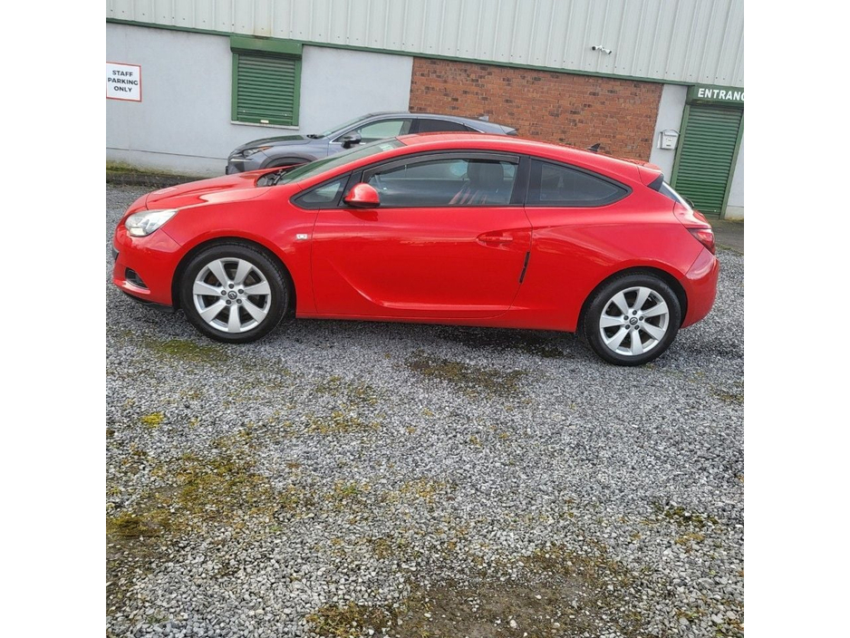Opel Astra 1.4 Sport Hatchback Petrol Automatic (140bhp) — thumbnail 4