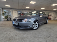 2011 Volkswagen Jetta 1.6L Diesel For Sale Images