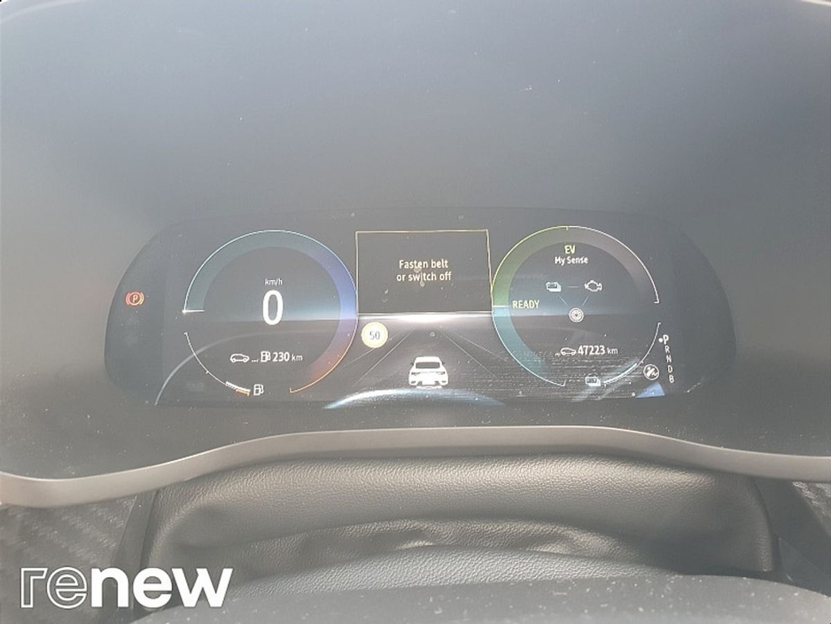 2022 Renault Arkana 1.6L Petrol For Sale Images