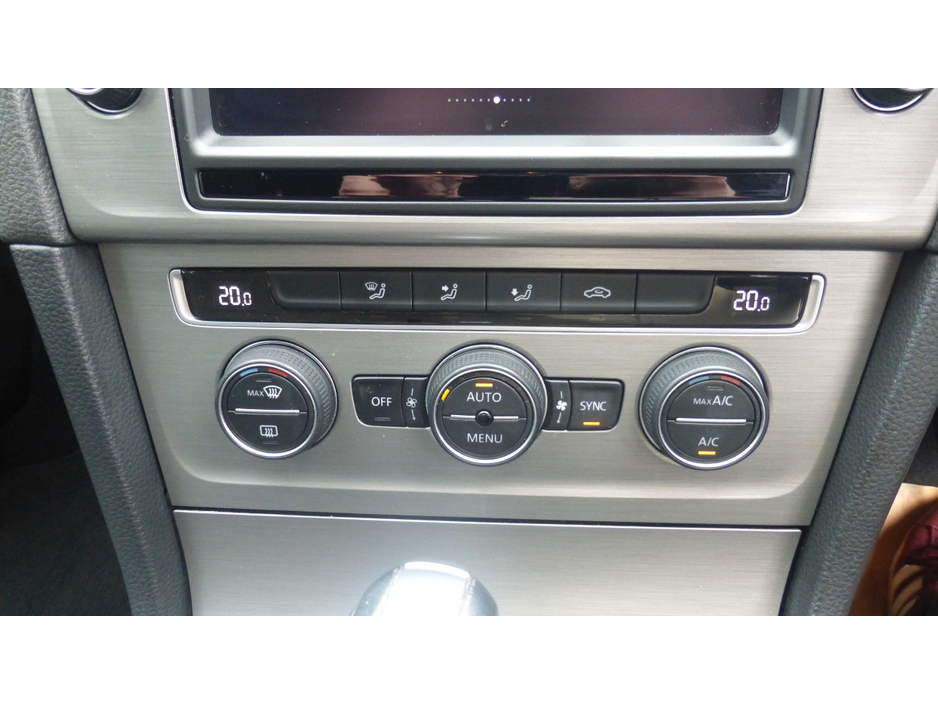 2016 Volkswagen Golf 1.2L Petrol For Sale Images