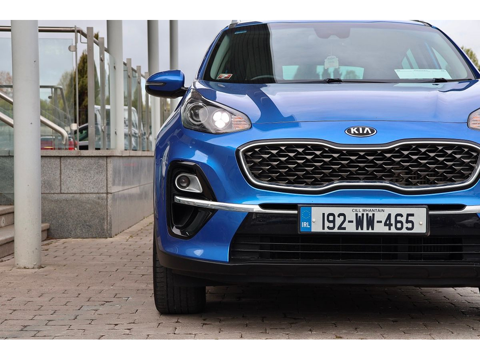 Kia Sportage 1.6 CRDI K3 , Diesel , Grey Leather — thumbnail 3