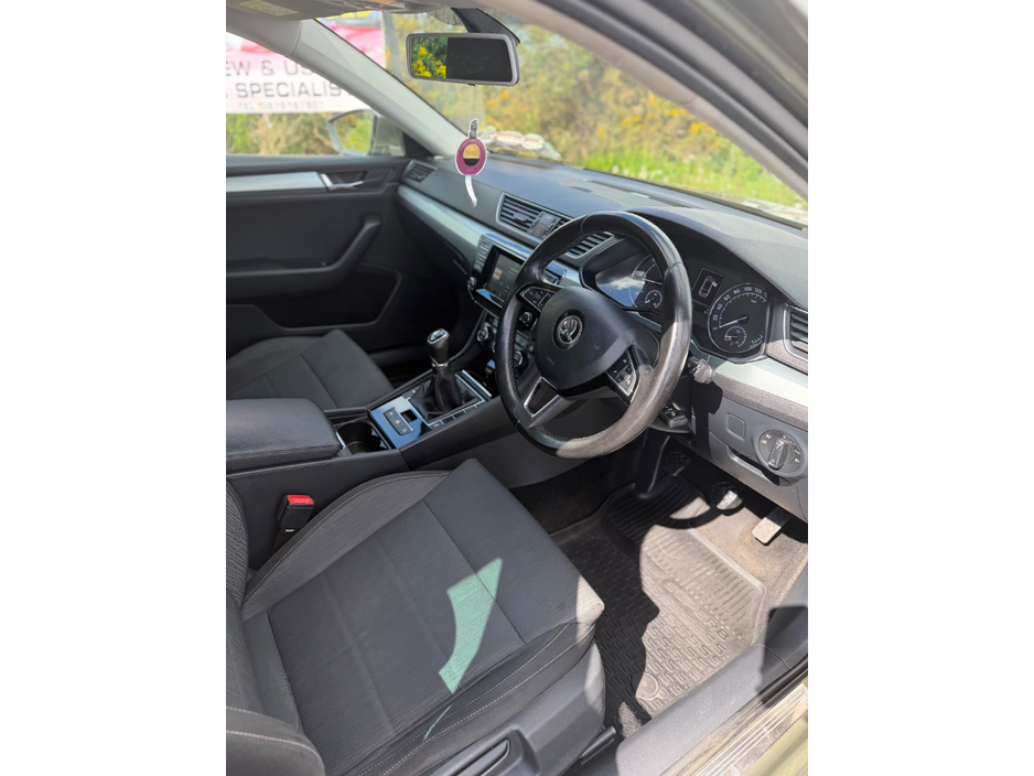 2017 Skoda Superb 2L Diesel For Sale Images