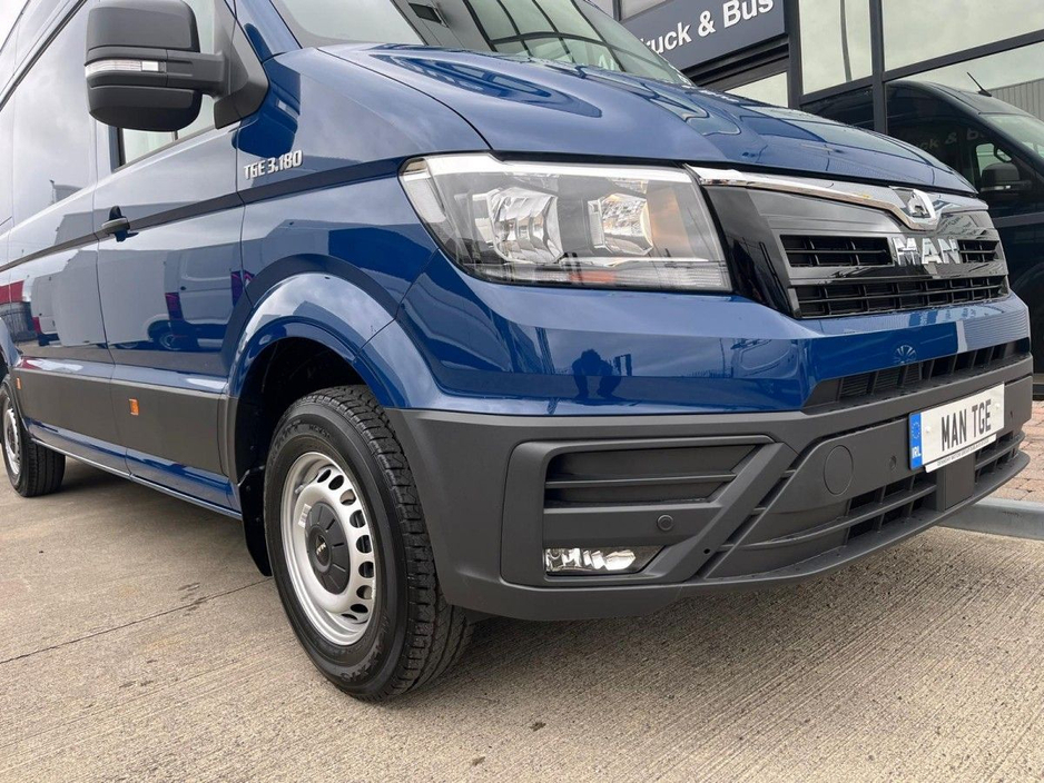 2026 MAN TGE 2L Diesel For Sale Images
