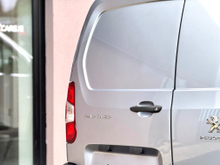2023 Peugeot Partner 1.5L Diesel For Sale Images