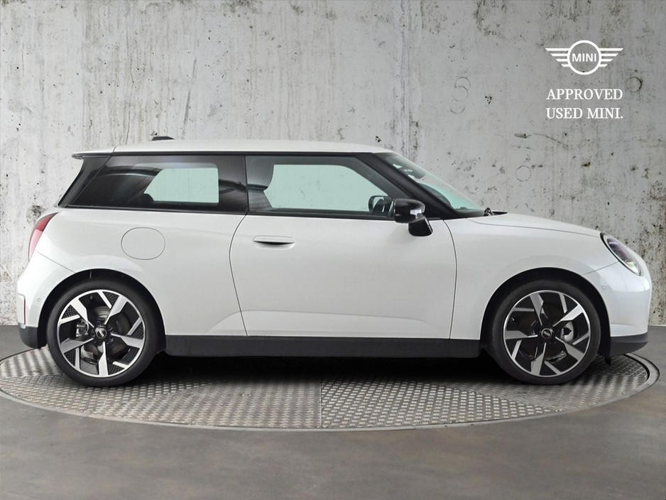 2025 MINI Hatch ElectricL Electric For Sale Images