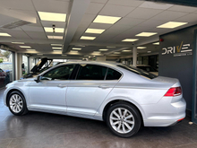2022 Volkswagen Passat 2L Diesel For Sale Images