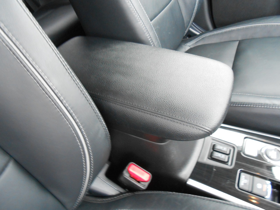 2017 Mitsubishi Outlander 2L Petrol Plug-in Hybrid For Sale Images