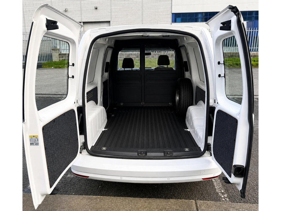 2019 Volkswagen Caddy 2L Diesel For Sale Images