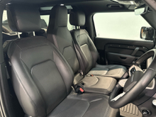 2024 Land Rover Defender 3L Diesel For Sale Images