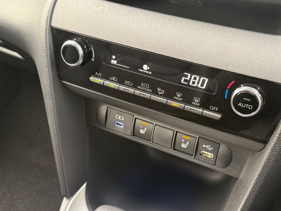 2023 Toyota Yaris Cross 1.5L Petrol Hybrid For Sale Images
