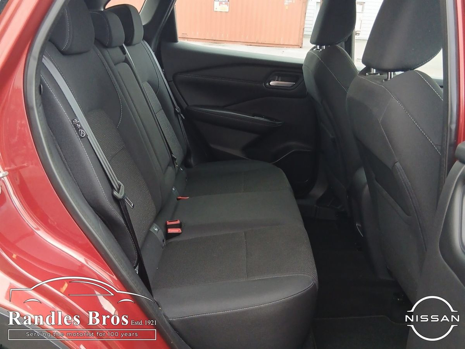 Nissan Qashqai 1.3 PET SV — thumbnail 14