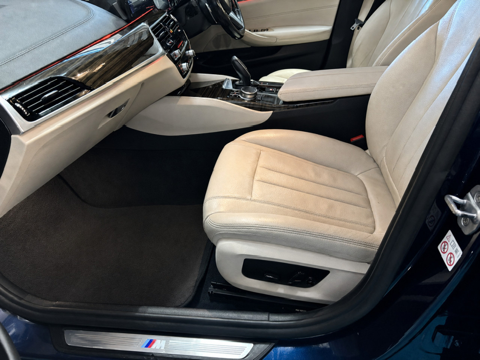 2018 BMW 5 Series 2L Petrol Plug-in Hybrid For Sale Images