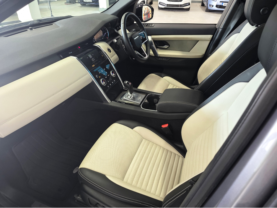 2023 Land Rover Discovery Sport 1.5L Petrol Plug-in Hybrid For Sale Images