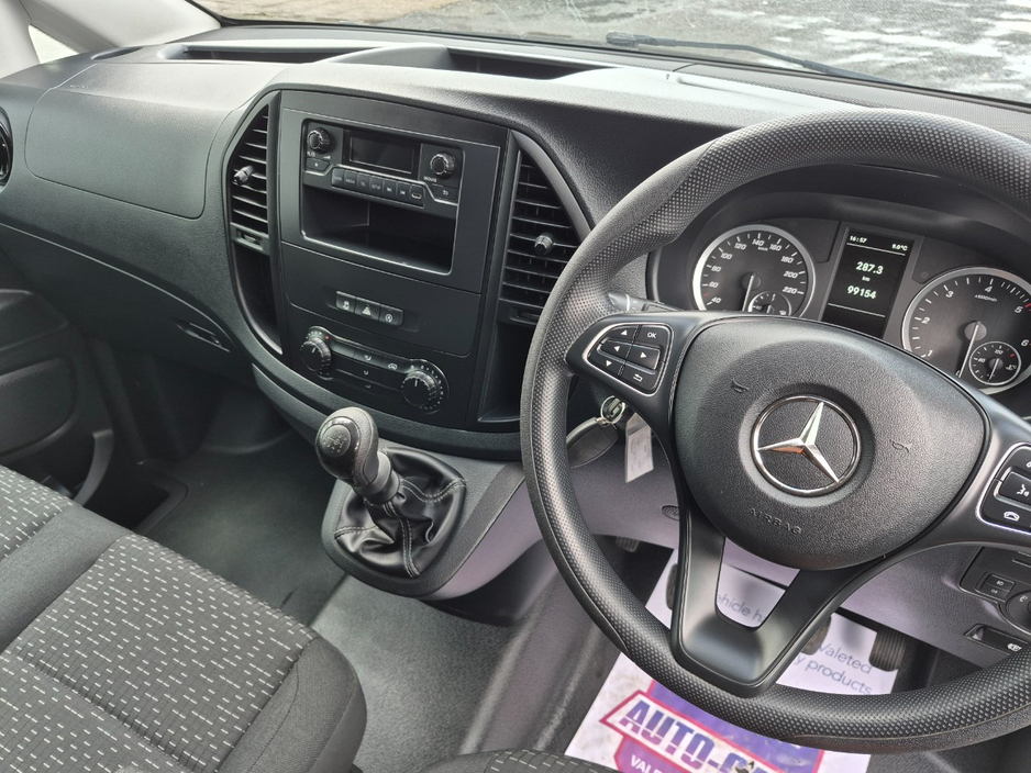 2022 Mercedes-Benz Vito 2L Diesel For Sale Images