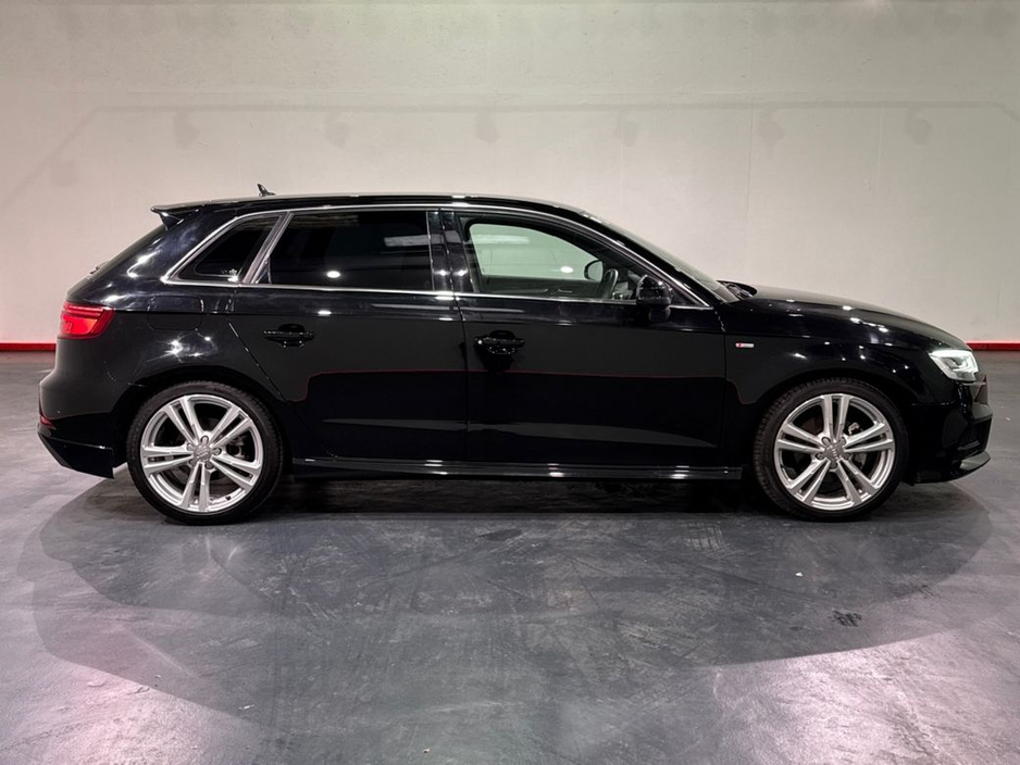 Audi A3 S-LINE 1.4 TFSI AUTOMATIC - UPGRADED S-LINE ALLOYS - FLAT BOTTOM STEERING WHEEL - S-LINE BADGING — thumbnail 2