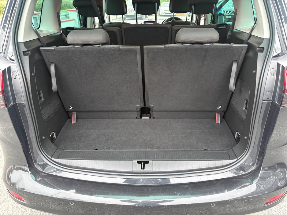 2015 Vauxhall Zafira 2L Diesel For Sale Images