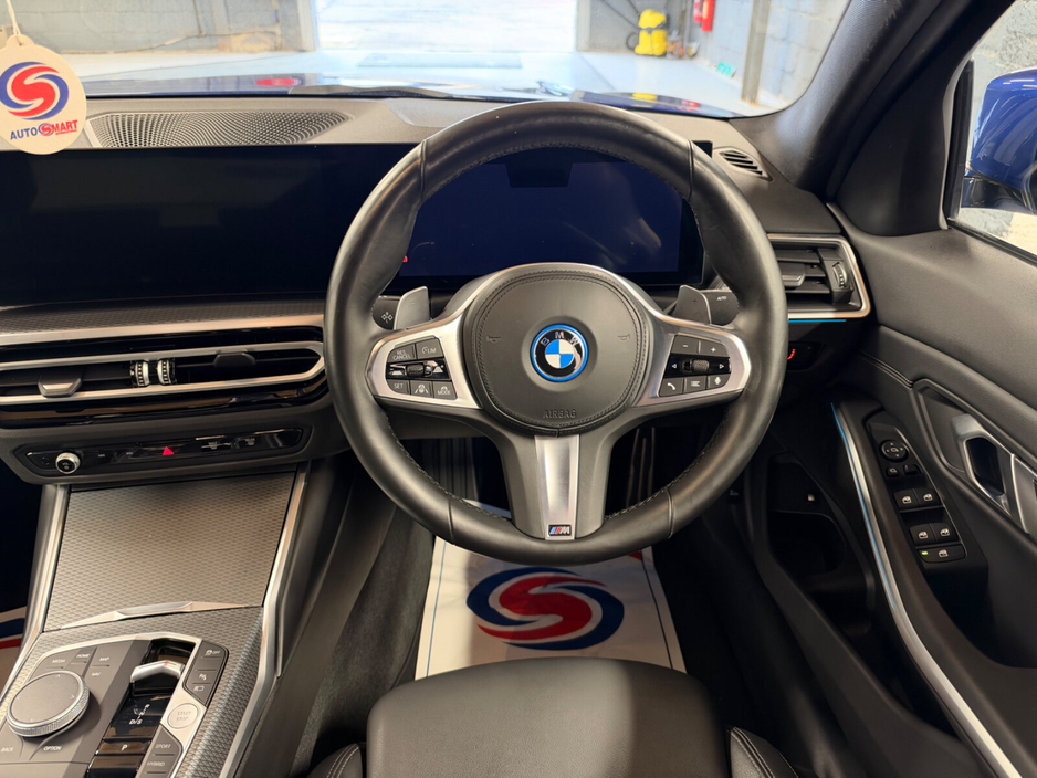 2023 BMW 3 Series 2L Petrol Hybrid For Sale Images
