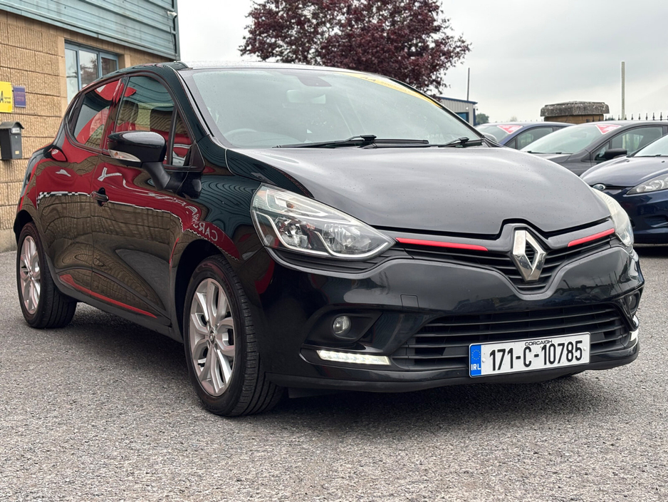 2017 Renault Clio 0.9L Petrol For Sale Images