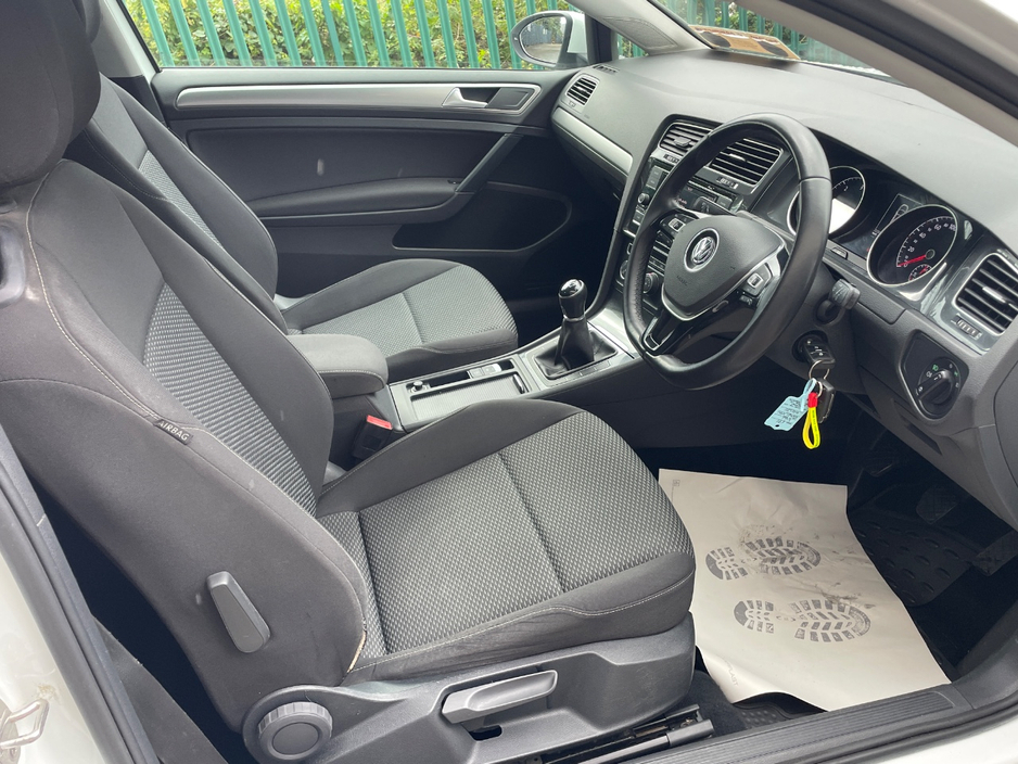 2019 Volkswagen Golf 1.6L Diesel For Sale Images