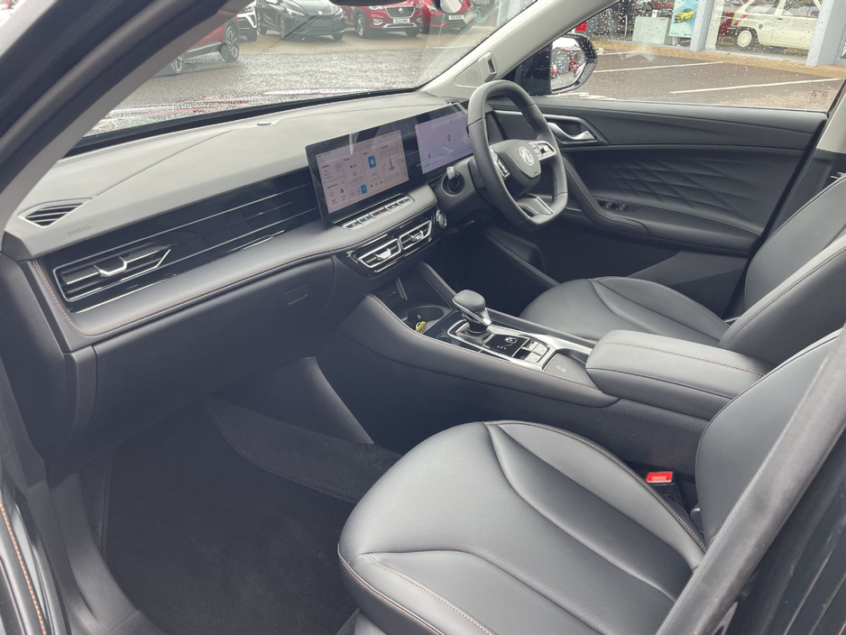 2026 MG HS 1.5L Hybrid For Sale Images