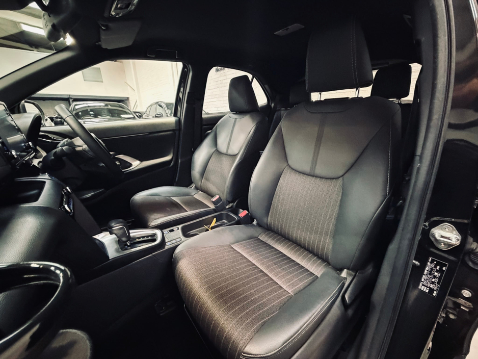 2024 Toyota Yaris Cross 1.5L Petrol Hybrid For Sale Images
