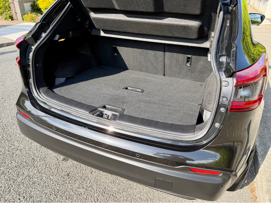 2019 Nissan Qashqai 1.3L Petrol For Sale Images
