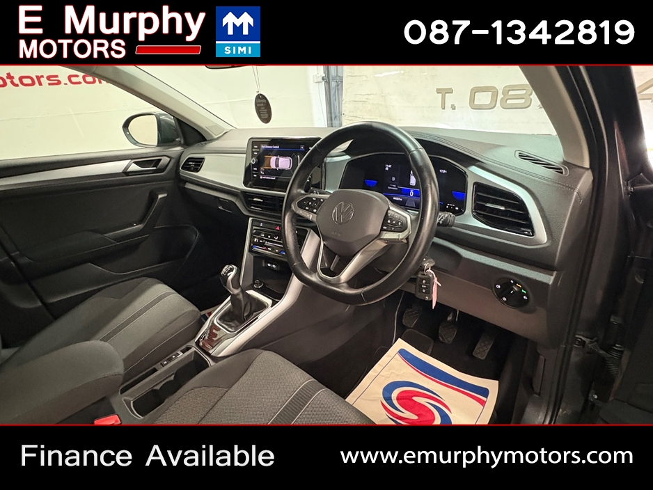 2023 Volkswagen T-Roc 1L Petrol For Sale Images