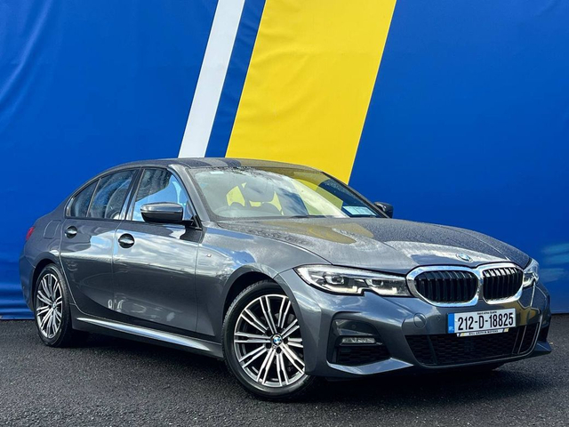 2021 BMW 3 SERIES 318D M-SPORT AUTO // LEATHER M-SPORT INTERIOR // DUAL ZONE CLIMATE CONTROL // 18