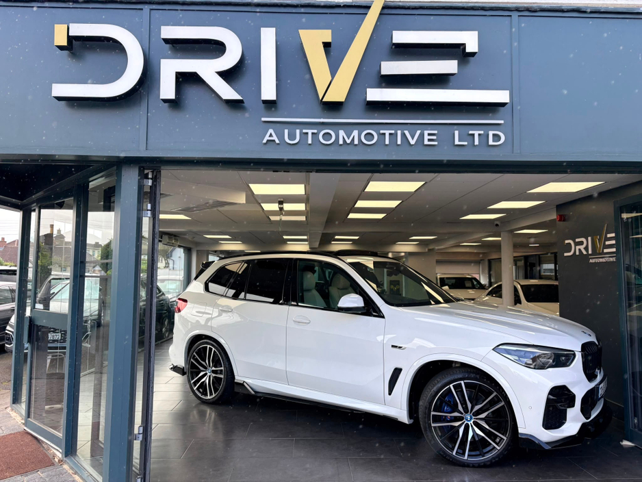 2022 BMW X5 3L Petrol Plug-in Hybrid For Sale Images
