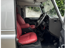 2011 Land Rover Defender 2.4L Diesel For Sale Images