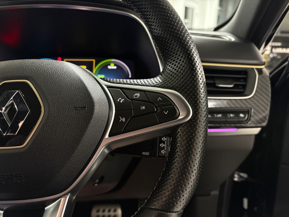 2023 Renault Arkana 1.6L Hybrid For Sale Images