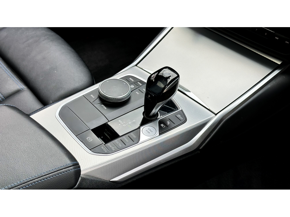 2020 BMW 3 Series 2.0L Petrol Plug-in Hybrid For Sale Images
