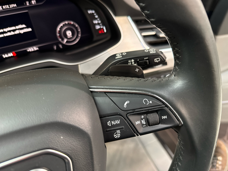 2018 Audi Q7 3L Diesel For Sale Images