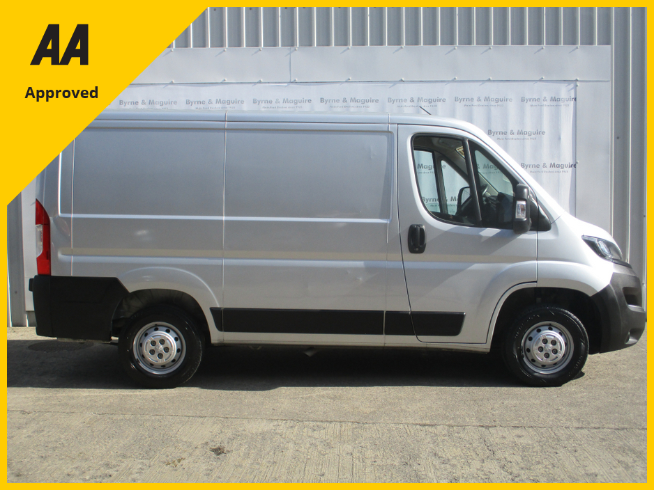 2022 Peugeot Boxer 2.2L Diesel For Sale Images