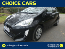 Toyota Aqua 1.5 HYBRID