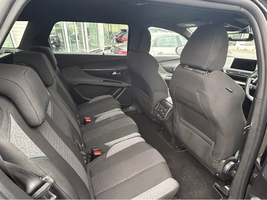 2023 Peugeot 5008 1.5L Diesel For Sale Images