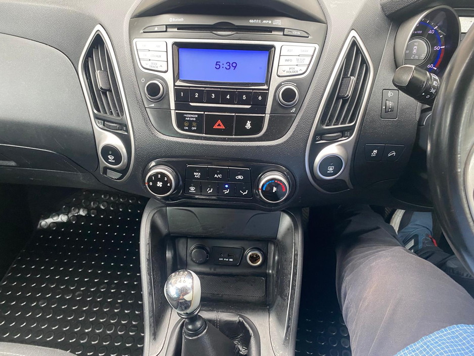 2013 Hyundai ix35 1.7L Diesel For Sale Images