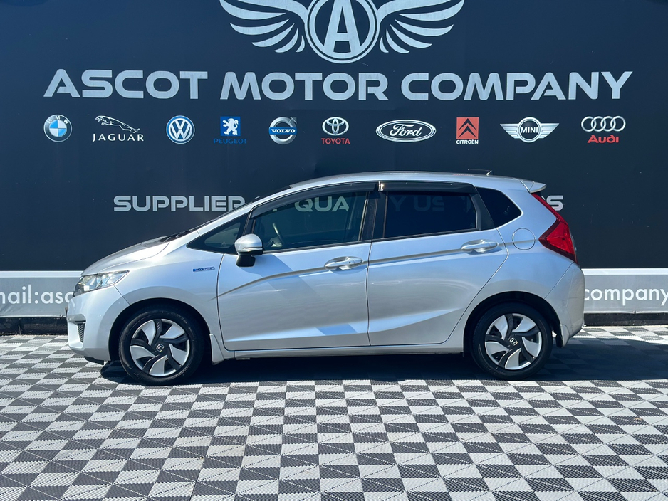 2015 Honda Fit 1.5L Hybrid For Sale Images