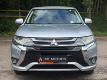 2018 Mitsubishi Outlander 2L Petrol Plug-in Hybrid For Sale Images