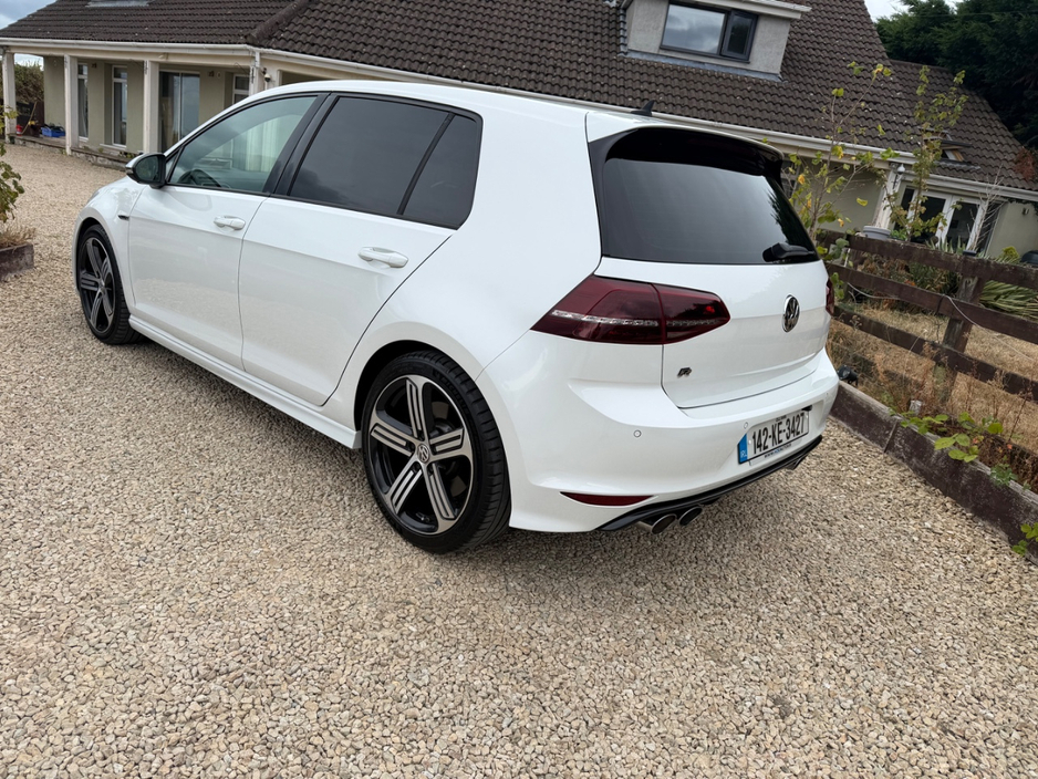 2014 Volkswagen Golf 2L Petrol For Sale Images