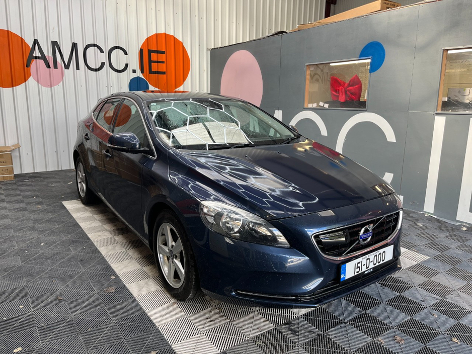Used Volvo V40 2015 in Dublin