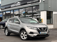 Nissan Qashqai 1.6 SV 18 4DR