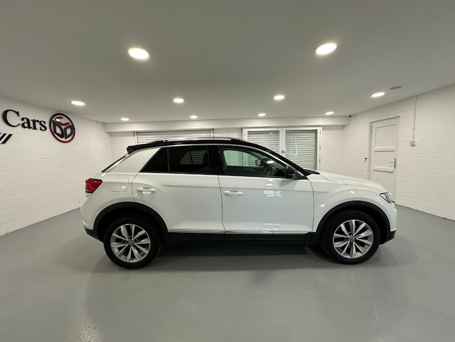 2021 Volkswagen T-Roc 2L Diesel For Sale Images