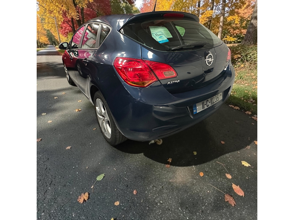2011 Opel Astra 1.2L Diesel For Sale Images